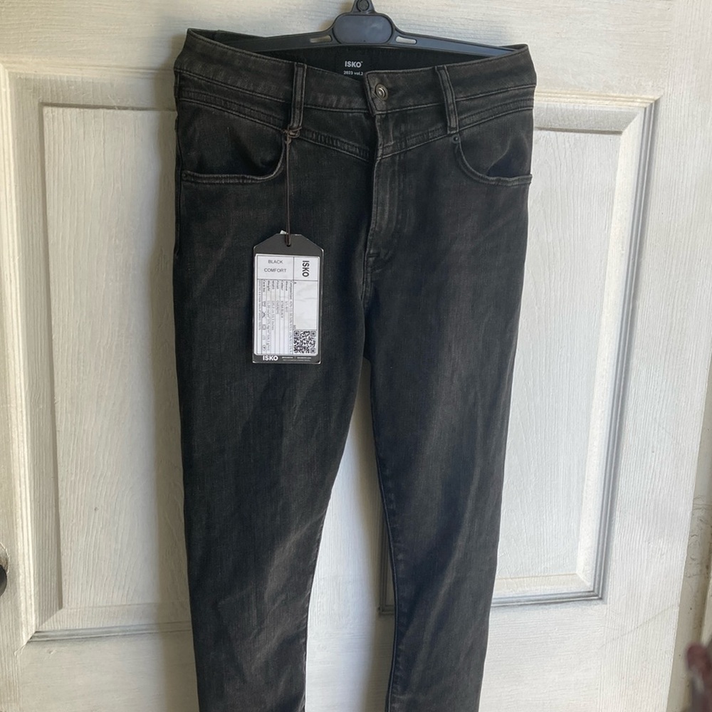 Black Skinny Jeans Sleek Fit